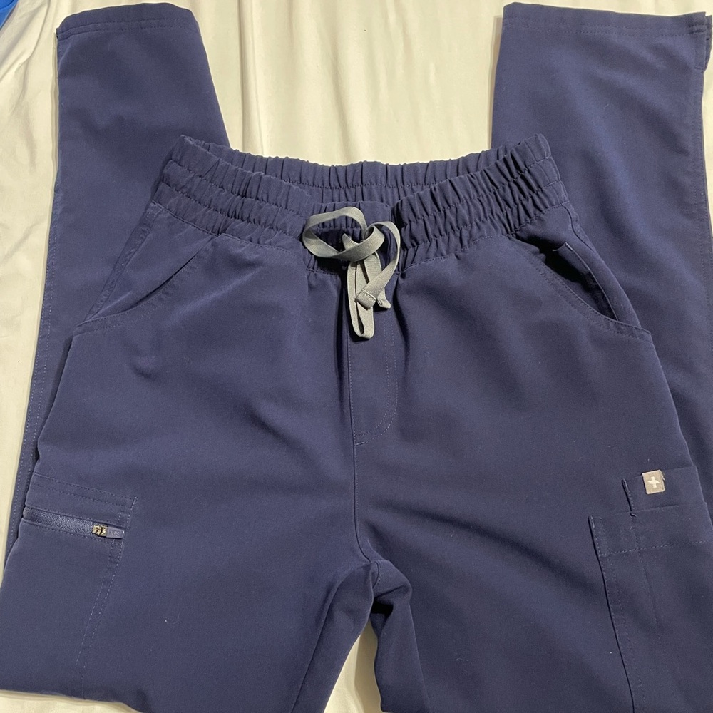 Figs Yola High Waisted Petite Pants